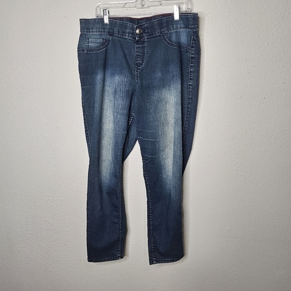 Lane Bryant Jegging Legging Style‎ Womens Jeans Size 16 Dark Blue Slim Pull On - Picture 1 of 9